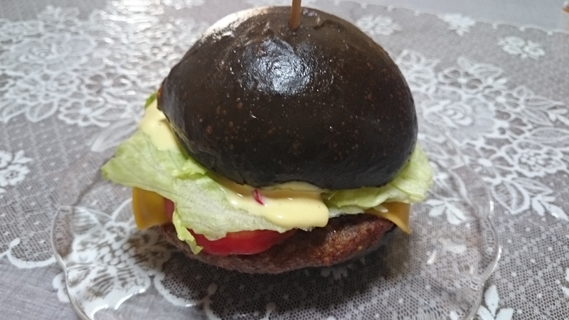 Illustration for article titled How To Make Black Burgers